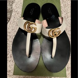 Authentic Beautiful Gucci Marmont GG Sandal In Ivory White Size 10  (40)